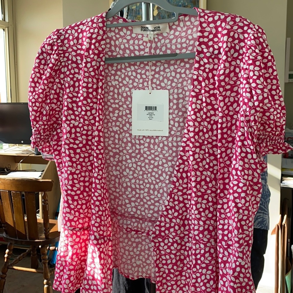 NWT Diane Von Furstenberg top